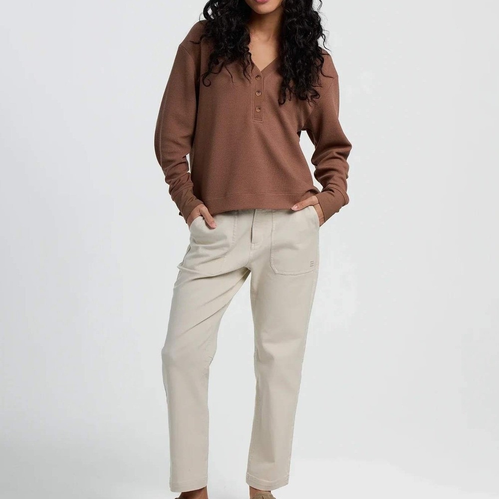 Free Fly Long Sleeve Waffle Henley Women's XXL Nutmeg Brown Crop Athleisure